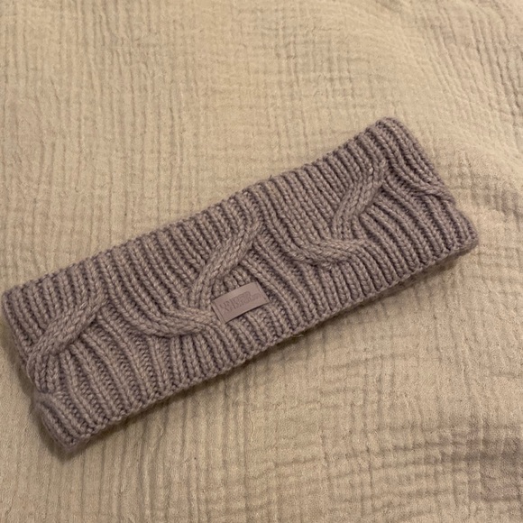 Under Armour head band . New. No tags - Picture 2 of 9